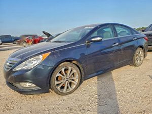 Hyundai Sonata SE 2.4L 4 2014