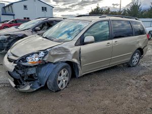 Toyota Sienna XLE 3.5L 6 2008