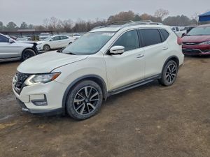 Nissan Rogue S 2.5L 4 2019