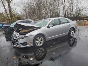 Ford Fusion SE 2.5L 4 2012