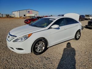 Hyundai Sonata GLS 2.4L 4 2013