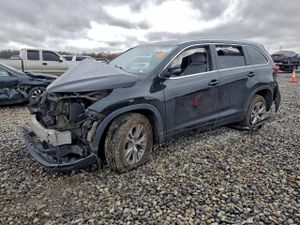 Toyota Highlander XLE 3.5L 6 2015