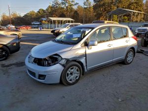 Nissan Versa S 1.8L 4 2012