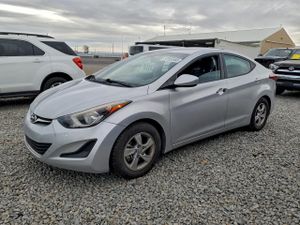 Hyundai Elantra SE 1.8L 4 2014