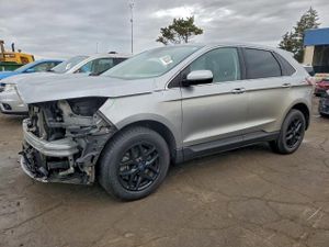 Ford Edge SEL 2.0L 4 2021