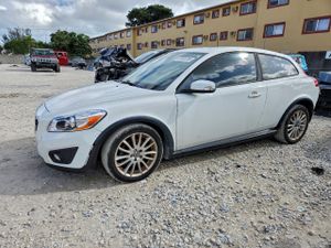 Volvo C30 T5 2.5L 5 2012