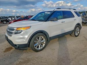 Ford Explorer XLT 3.5L 6 2013
