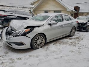 Hyundai Sonata SPORT 2.4L 4 2015