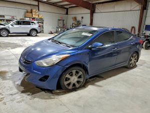 Hyundai Elantra GLS 1.8L 4 2013