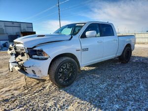RAM 1500 SPORT 5.7L 8 2015