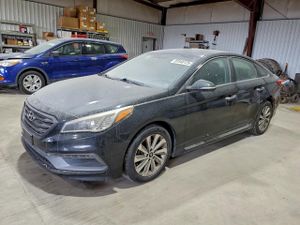 Hyundai Sonata SPORT 2.4L 4 2015