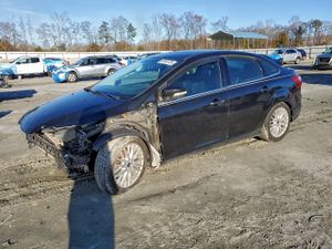 Ford Focus TITANIUM 2.0L 4 2014