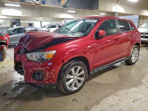 Mitsubishi Outlander ES 2.0L 4 2015