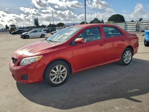 Toyota Corolla BASE 1.8L 4 2010