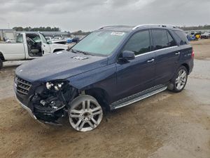 Mercedes-Benz ML 350 3.5L 6 2015