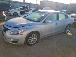 Nissan Altima 2.5 2.5L 4 2015