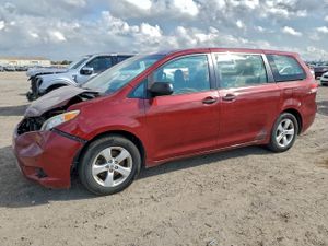 Toyota Sienna 3.5L 6 2013
