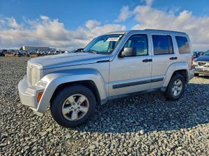 Jeep Liberty SPORT 3.7L 6 2011