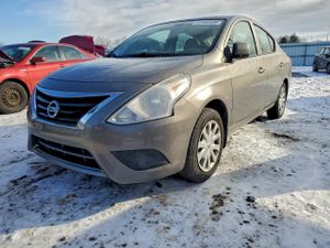 Nissan Versa S 1.6L 4 2015