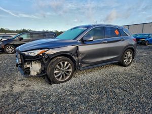 Infiniti QX50 LUXE 2.0L 4 2021