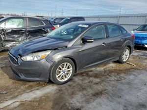 Ford Focus SE 2.0L 4 2015