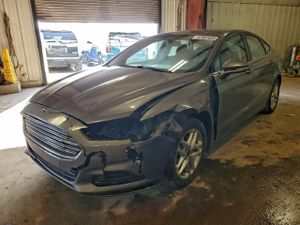Ford Fusion SE 2.5L 4 2014