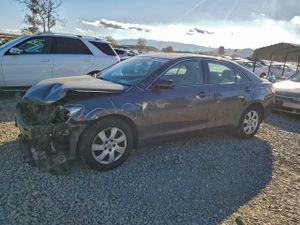 Toyota Camry BASE 2.5L 4 2011