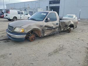 Ford F-150 4.6L 8 2001