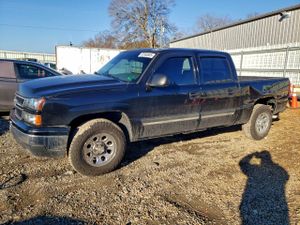Chevrolet Silverado 1500 K1500 CLASSIC CREW CAB 4.8L 8 2007