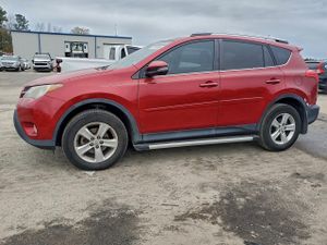 Toyota Rav4 XLE 2.5L 4 2014