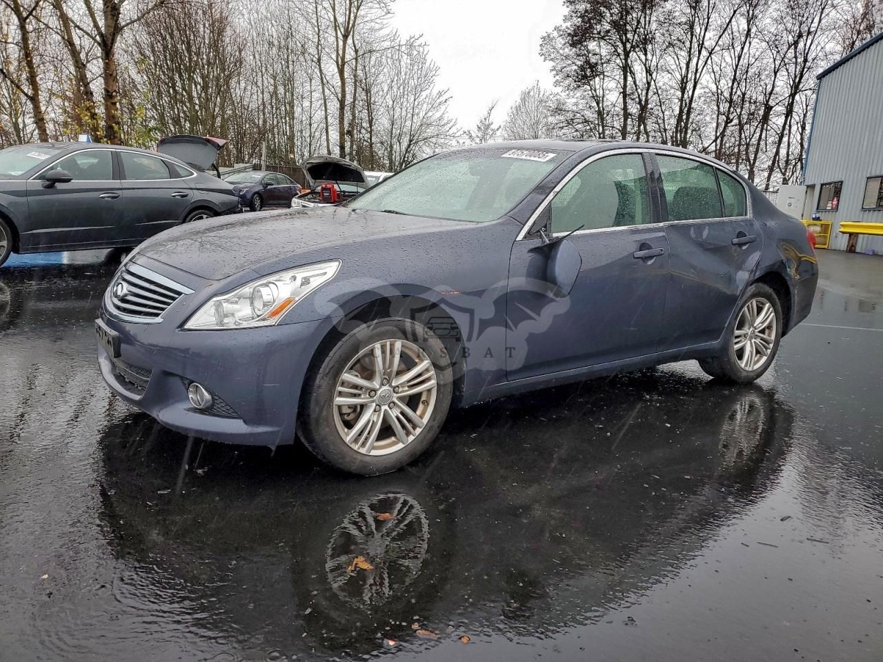 Infiniti G25 2.5L 6 2011