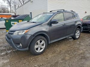 Toyota Rav4 XLE 2.5L 4 2013
