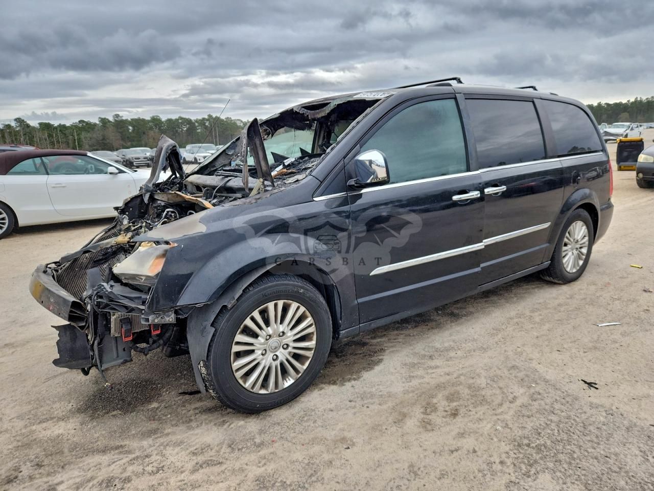 Chrysler Town & Country LIMITED 3.6L 6 2012