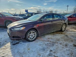Ford Fusion SE 2.5L 4 2013