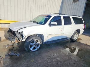 Chevrolet Suburban K1500 LT 5.3L 8 2011