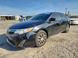 Toyota Camry L 2.5L 4 2013