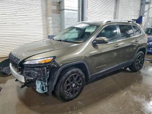Jeep Cherokee LATITUDE 2.4L 4 2015