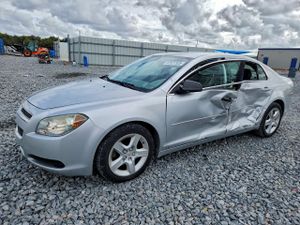 Chevrolet Malibu LS 2.4L 4 2010