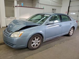 Toyota Avalon XL 3.5L 6 2005