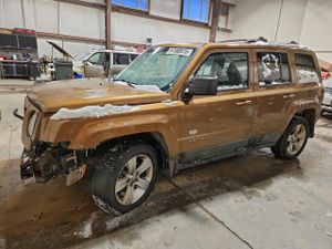Jeep Patriot LATITUDE 2.4L 4 2011