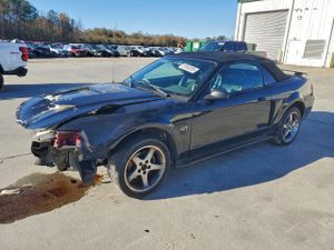 Ford Mustang GT 4.6L 8 2003