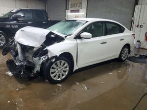Nissan Sentra S 1.8L 4 2015