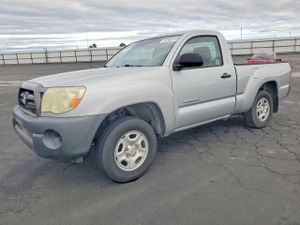 Toyota Tacoma 2.7L 4 2005