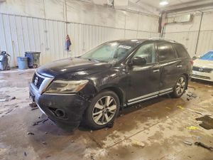 Nissan Pathfinder S 3.5L 6 2015