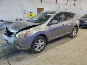 Nissan Rogue S 2.5L 4 2012