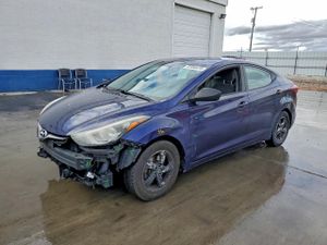 Hyundai Elantra SE 1.8L 4 2014