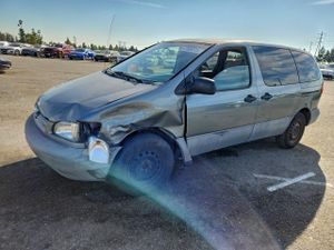 Toyota Sienna CE 3.0L 6 1999