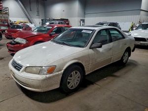 Toyota Camry CE 2.2L 4 2000