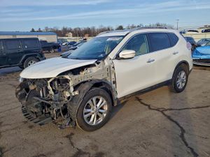 Nissan Rogue S 2.5L 4 2015