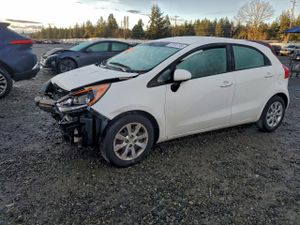 Kia Rio LX 1.6L 4 2013